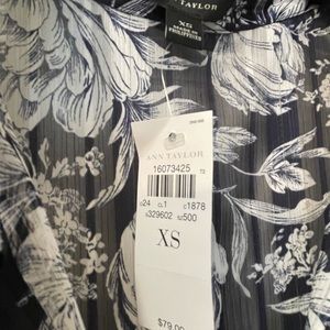 Ann Taylor navy white floral blouse semi sheer XS NWT